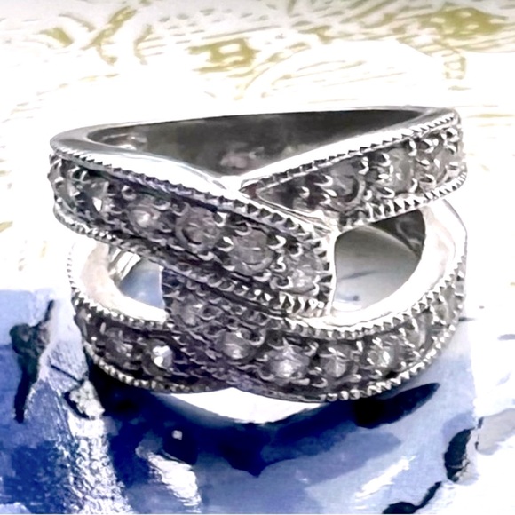 Sterling Silver ring - Picture 3 of 4